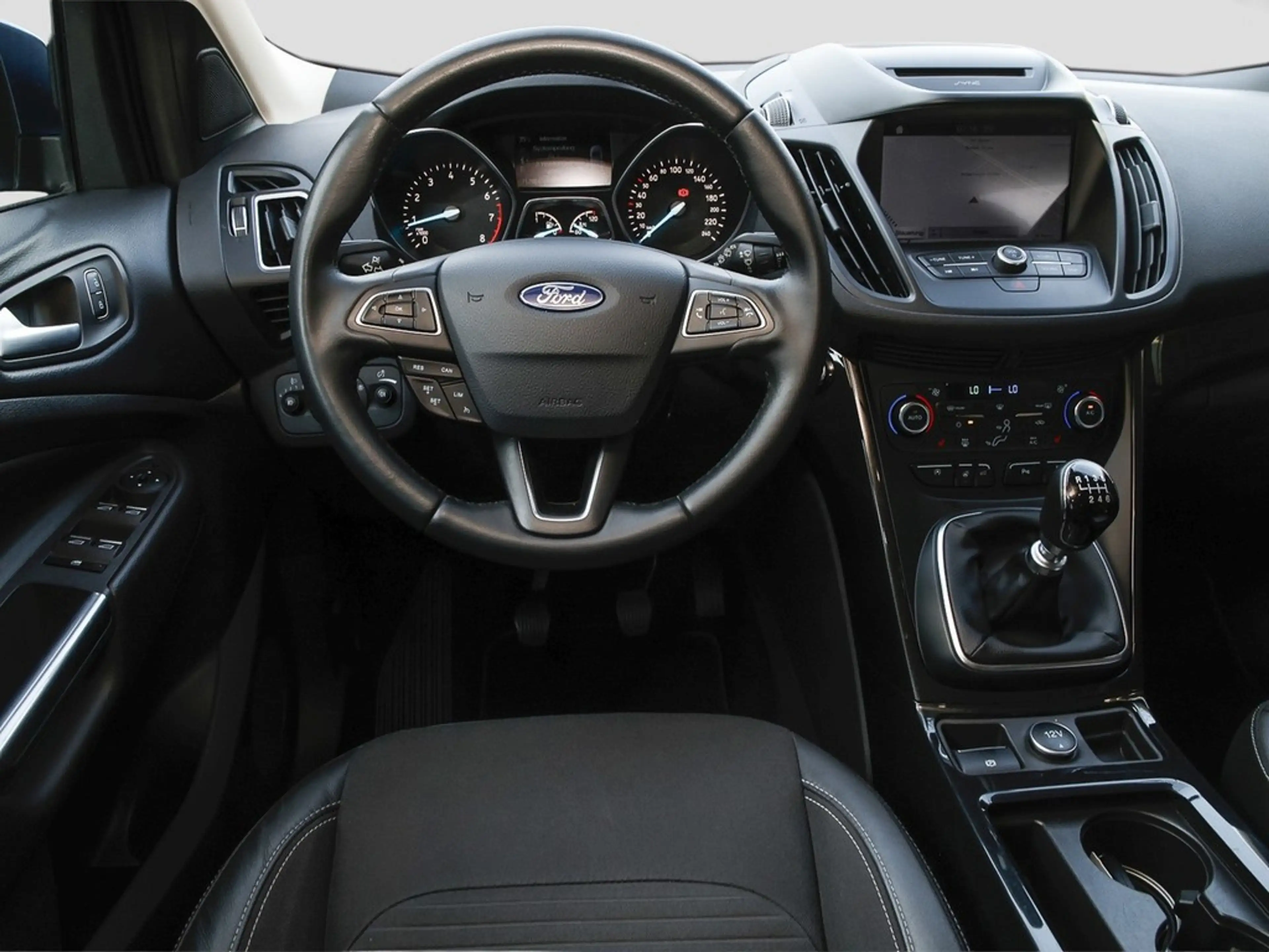 Ford Kuga 1.5 Ecoboost Titanium AHK/Navi — photo 12