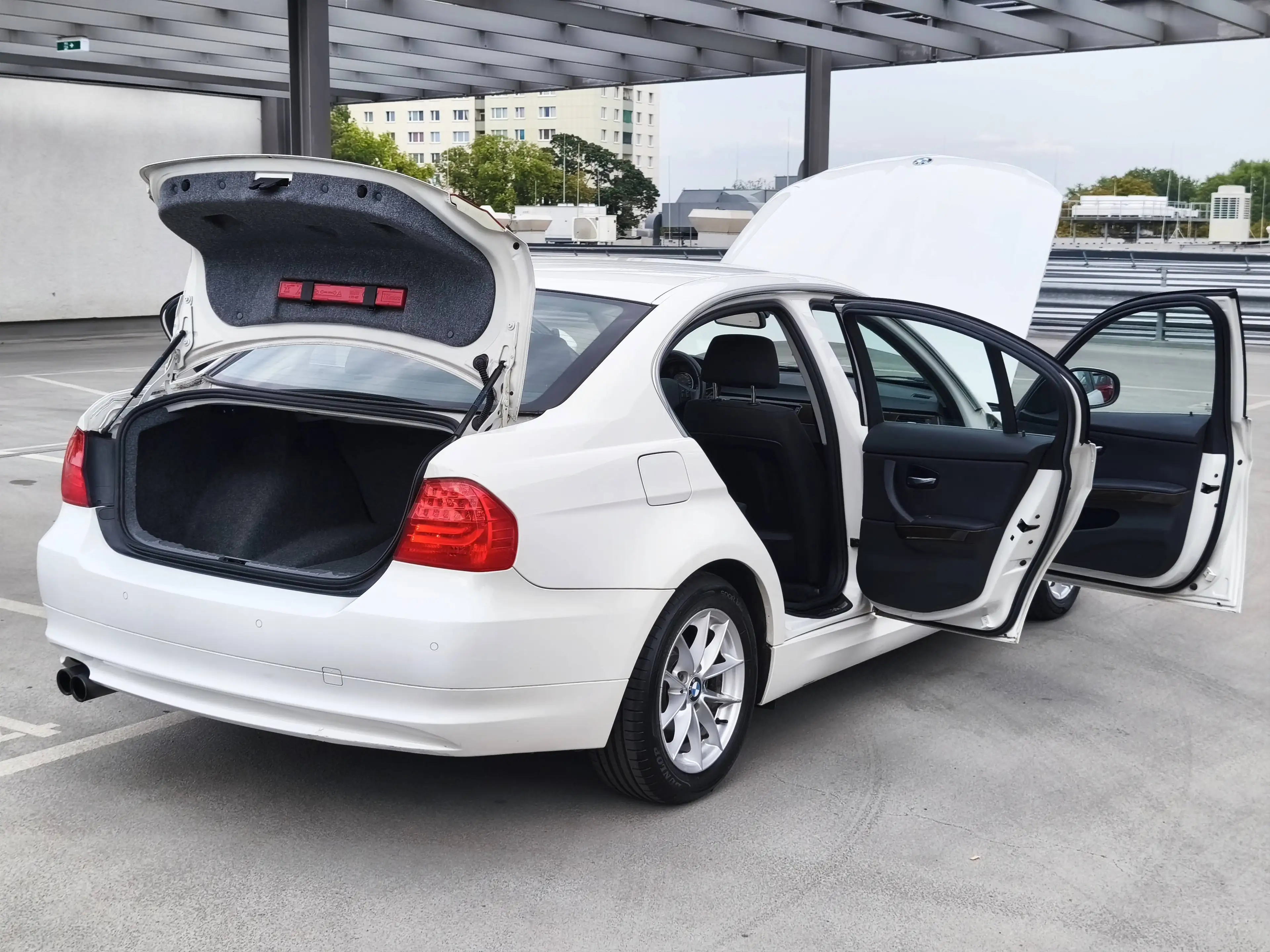 BMW 325 325 i Limo. 6G/XENON/KLIMA/PDC/TEMPOMAT — photo 15
