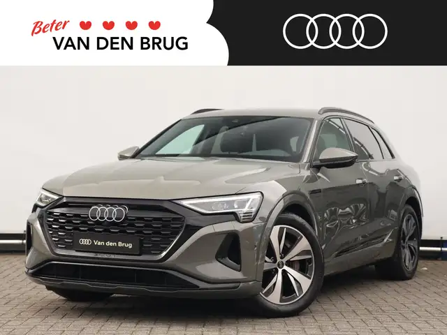 Audi Q8 e-tron 55 quattro 115 kWh 408pk | Luchtvering | Camera |