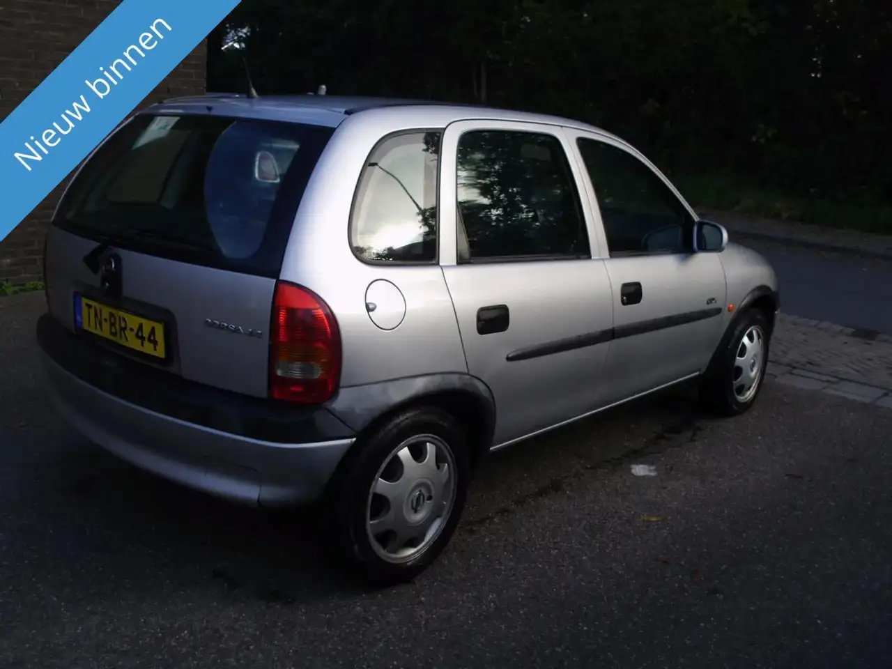 Opel CORSA-B 1.4 5 DEURS AUTOMAAT, foto 4