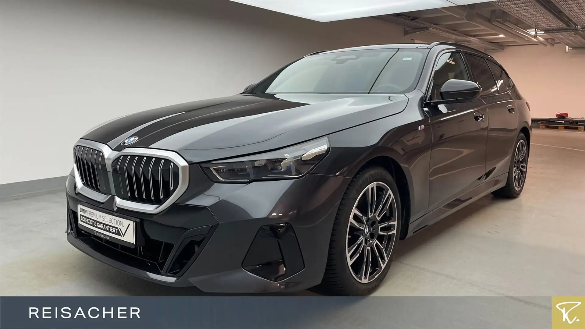 BMW 540 dA xDr Tou M-Sport,Pano,el.Sitz+Mem,AHK,ACC Szary - 1