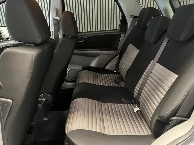 Suzuki SX4 view 28
