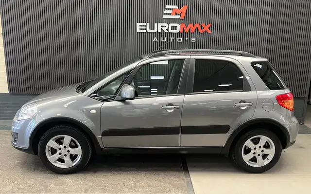Suzuki SX4 view 8