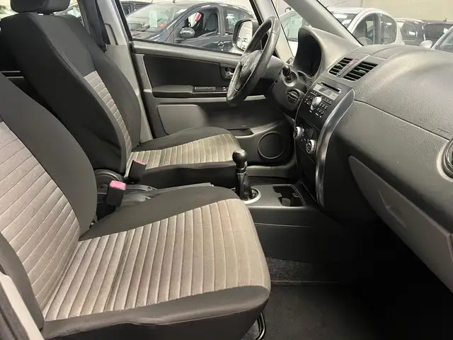 Suzuki SX4 view 27