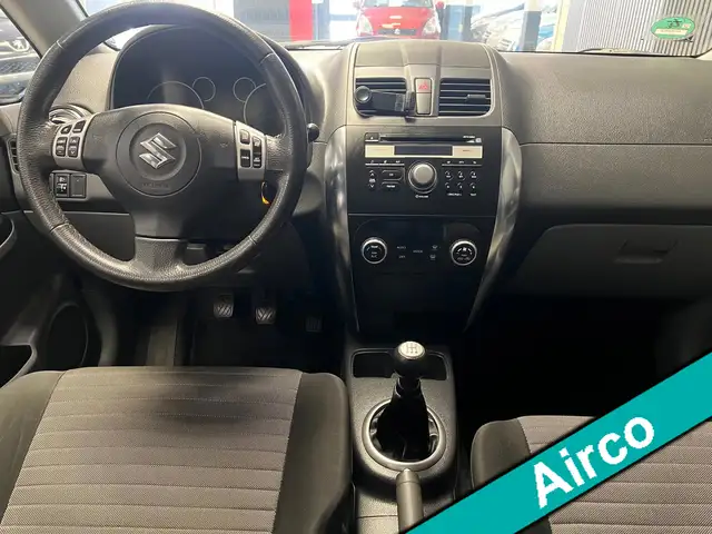 Suzuki SX4 view 3