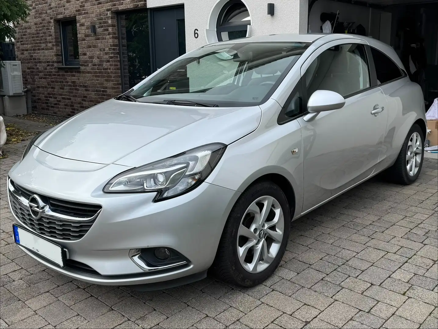 Opel Corsa Corsa 1.0 Turbo (ecoFLEX) Start/Stop Innovation Stříbrná - 1