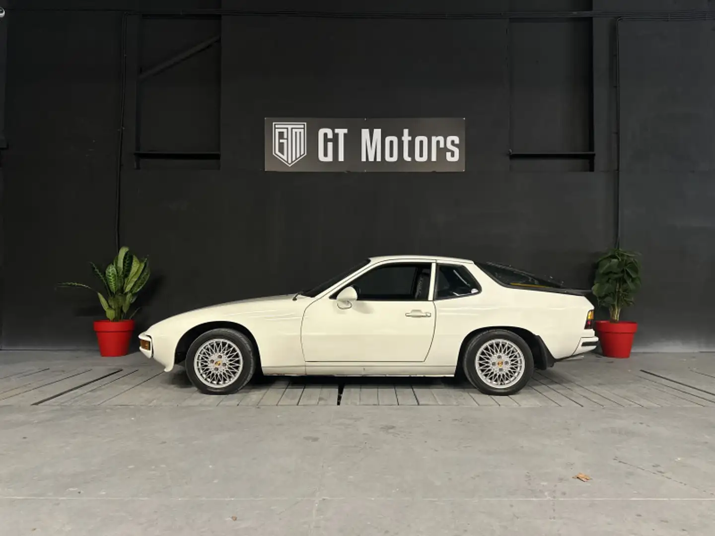 Porsche 924 2.0 Weiß - 2