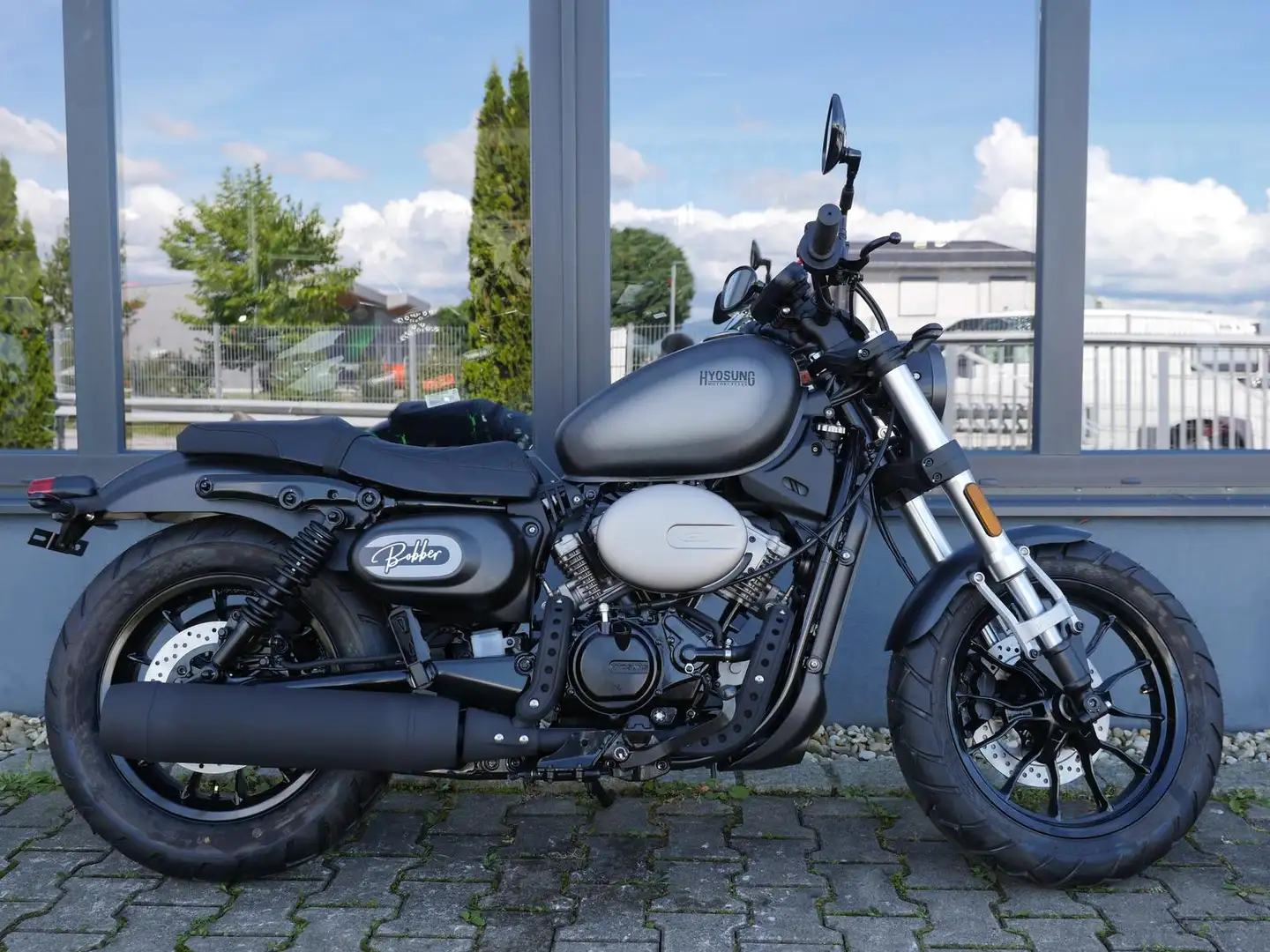 Hyosung GV 125 i S Aquila - EVO ABS - 2025 - Schwarz - 1