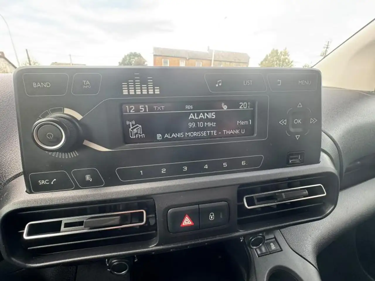 Toyota Verso SWB 1.2L Petrol M/T Shuttle, миниатюра 14