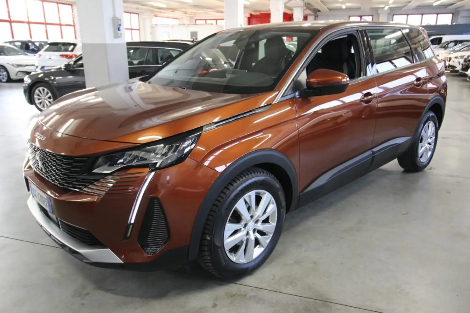 Peugeot 5008 BlueHDi 130 S&S EAT8 Active Business Orange - 2