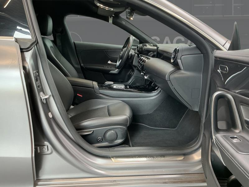 Mercedes-Benz CLA 180 Coupé Progressive — photo 5