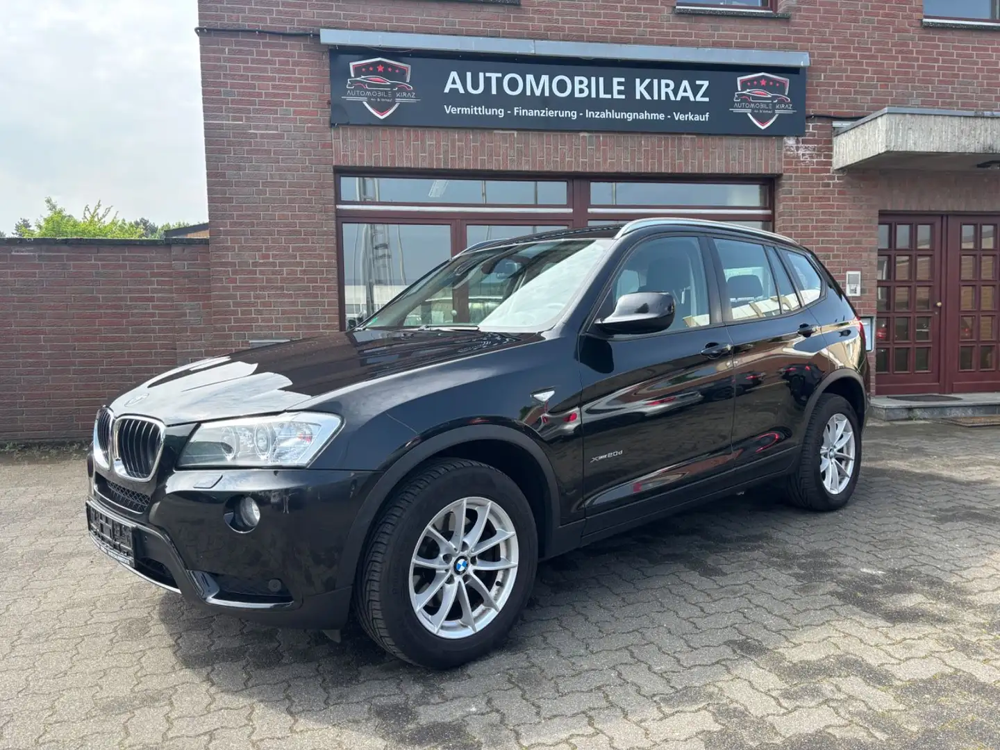 BMW X3 xDrive 20 d 1 HAND TÜV NEU SHZ NAVI PDC Nero - 1