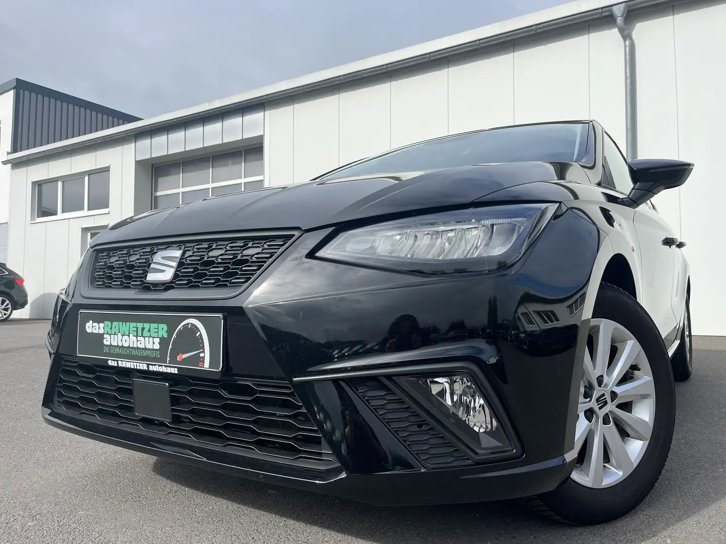 SEAT Ibiza 1.0 TSI Style 100€ m. 20% Anzahlung Digital Cock Schwarz - 1