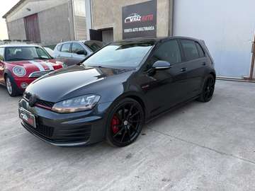 5p 2.0 tsi Performance Business&Drive dsg