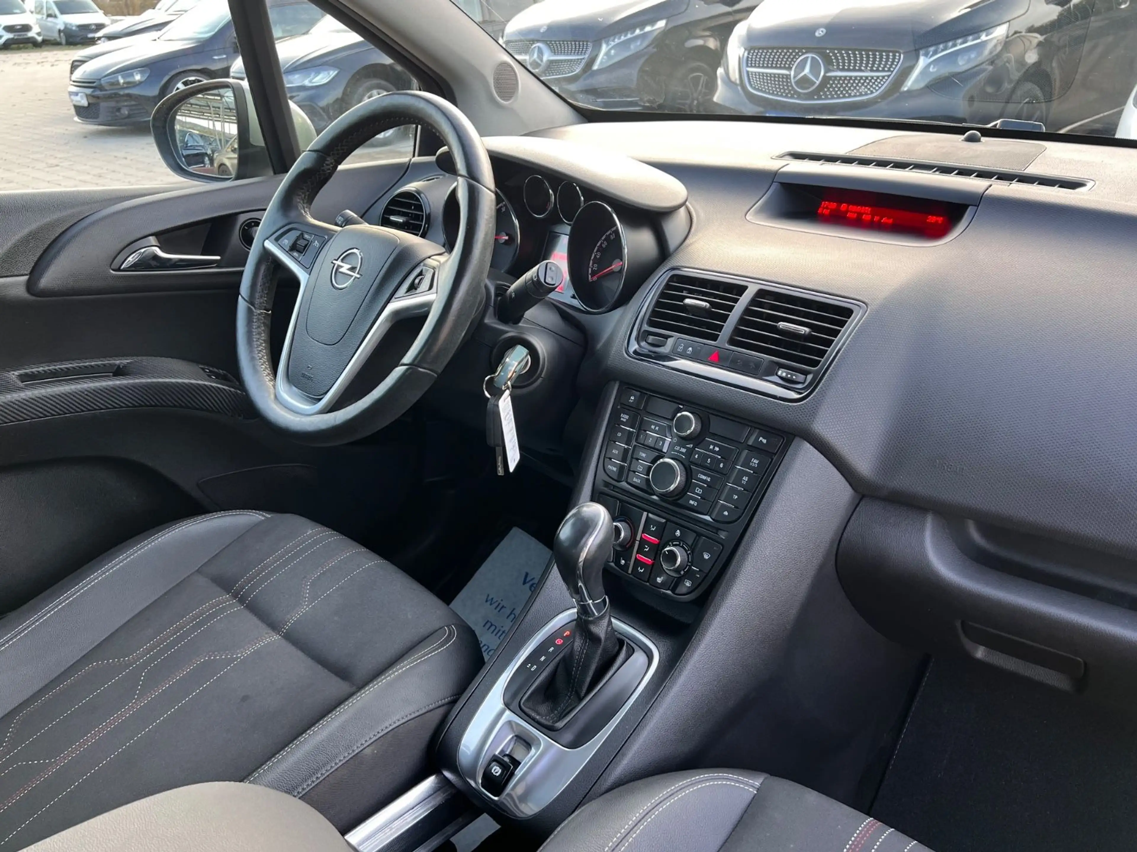 Opel Meriva B 1.4 150 Jahre Opel Teilleder/SHZ/PDC — photo 10