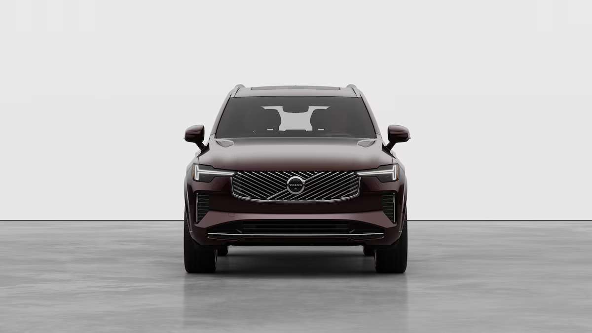 2026 Volvo XC90 B6 AWD Ultra Bright Theme 7-Seater alt 4