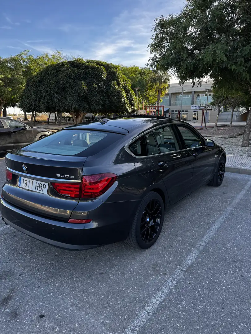 BMW 530 530d Gran Turismo - 2
