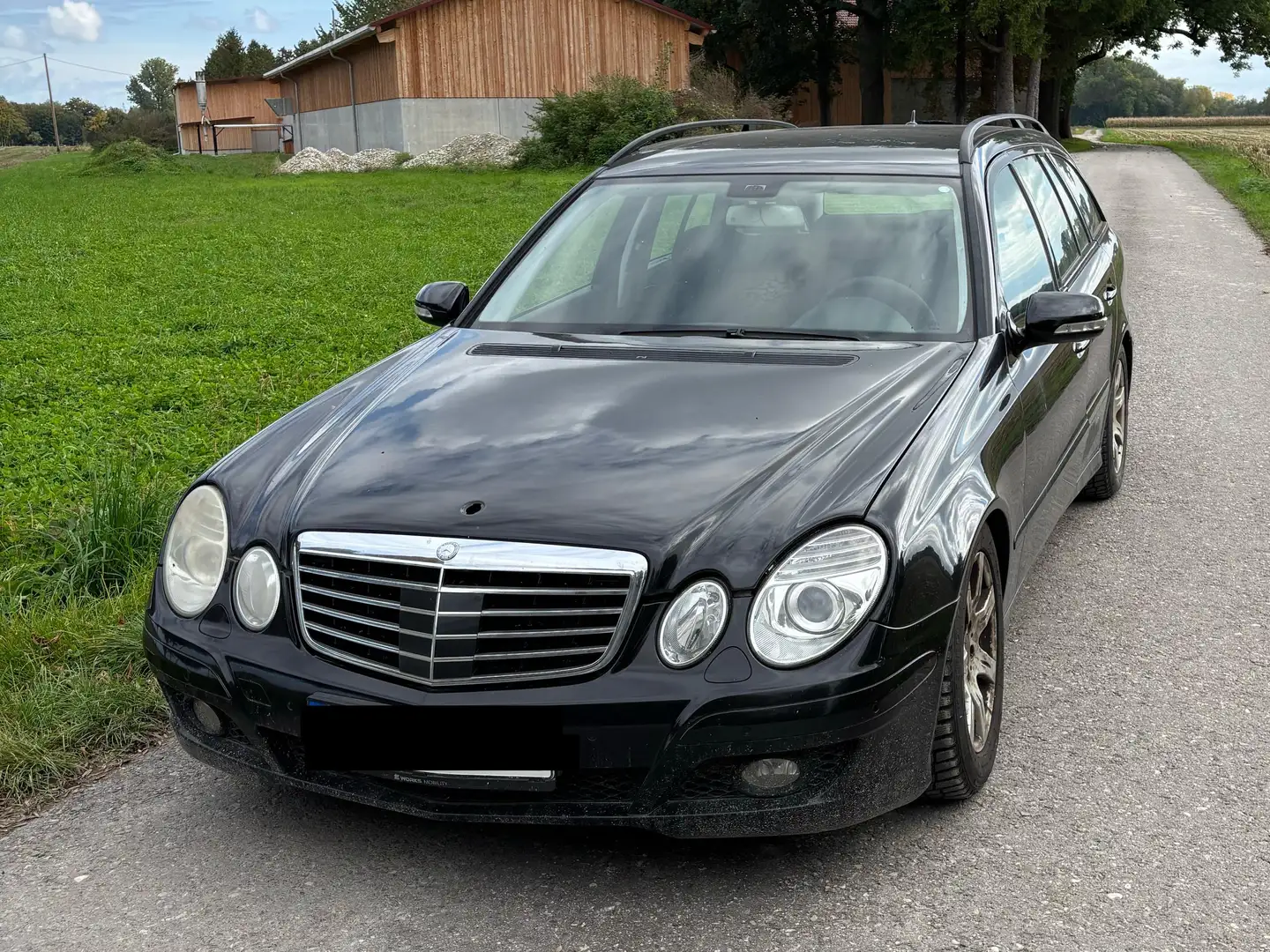 Mercedes-Benz E 280 MercedesBenzE280CDI,4MATIC,AHK,XENON,H&K,Distronic Negro - 1