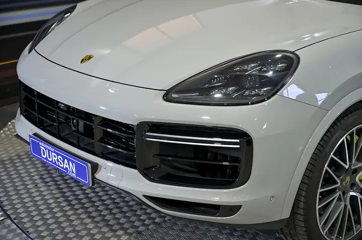 Porsche Cayenne Coupé Turbo S E-Hybrid 4.0 2022, foto 15
