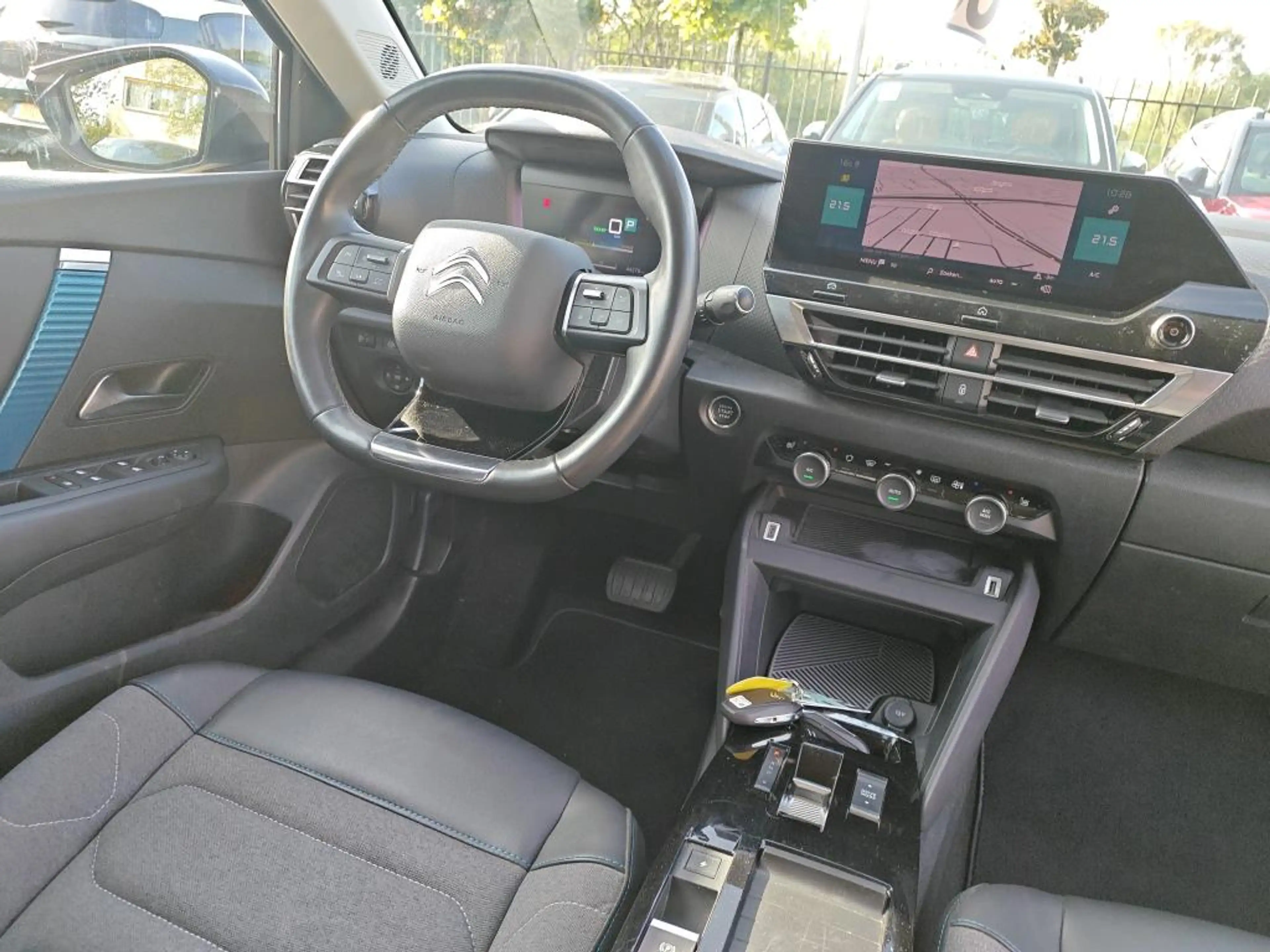 Citroen E-C4 Electric Feel Pack 50 kWh | Achterbank in delen neerklapbaa — photo 6
