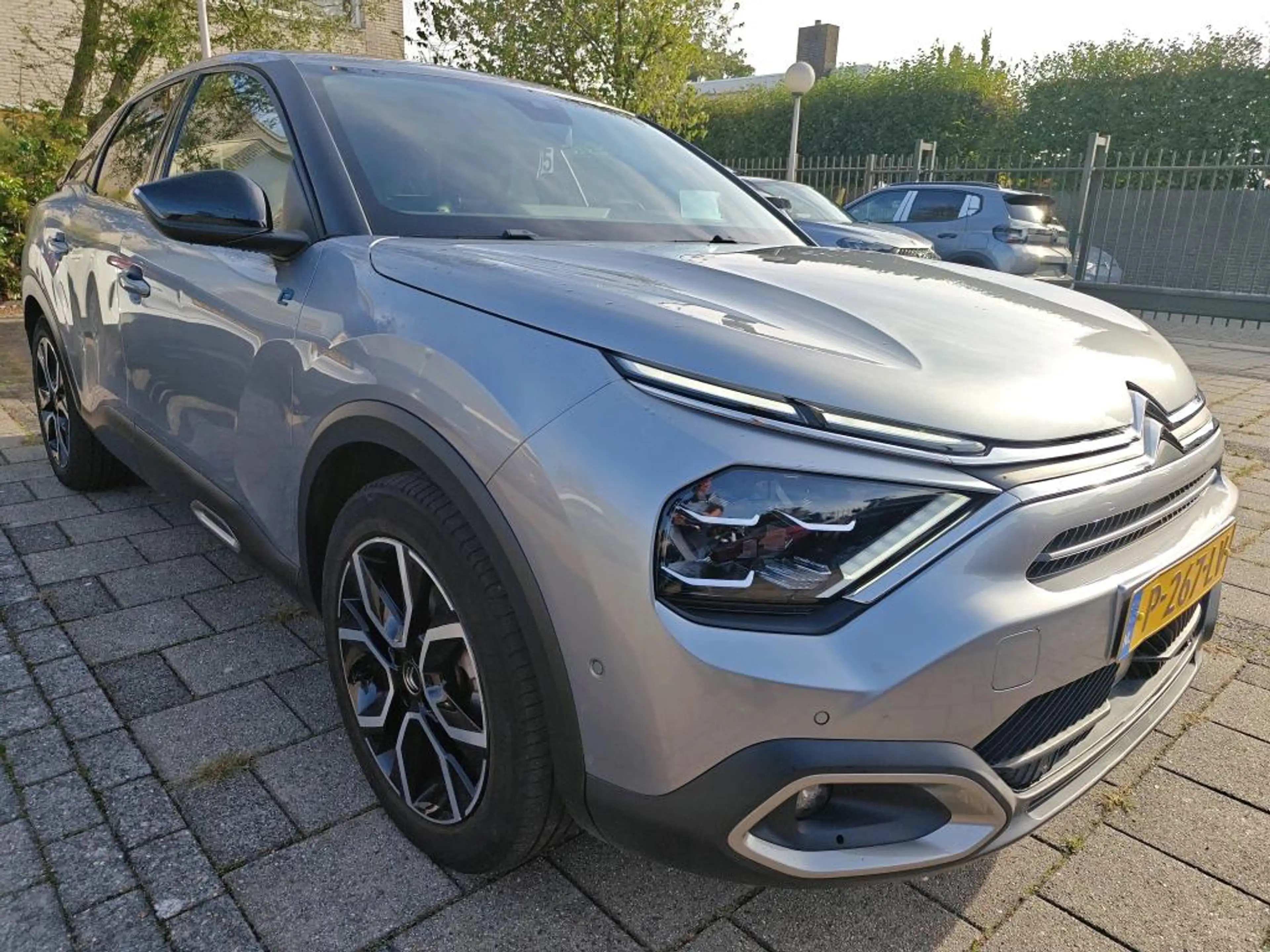 Citroen E-C4 Electric Feel Pack 50 kWh | Achterbank in delen neerklapbaa — photo 3