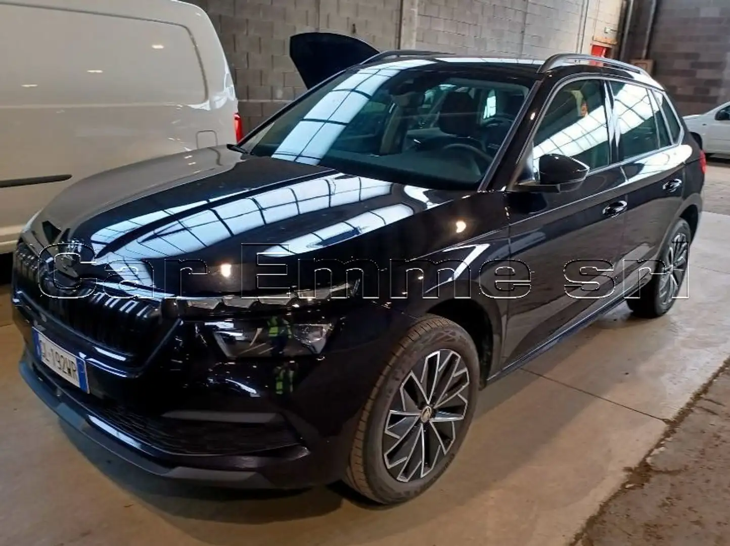 Skoda Kamiq 1.0 tsi Black Dots 95cv Negro - 2