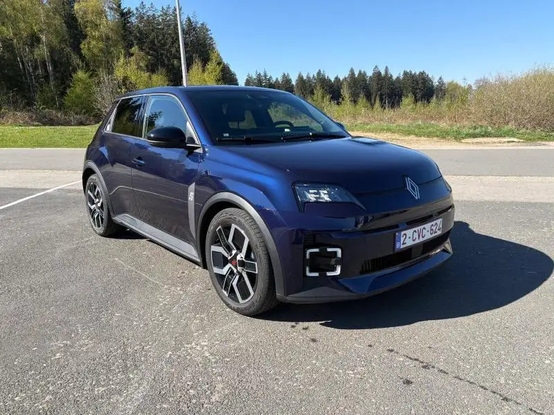 RENAULT 5