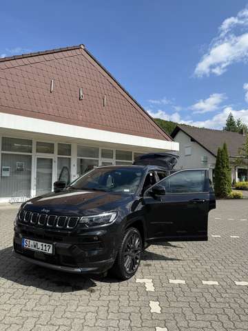 Jeep Compass S Plug-In Hybrid 4WD