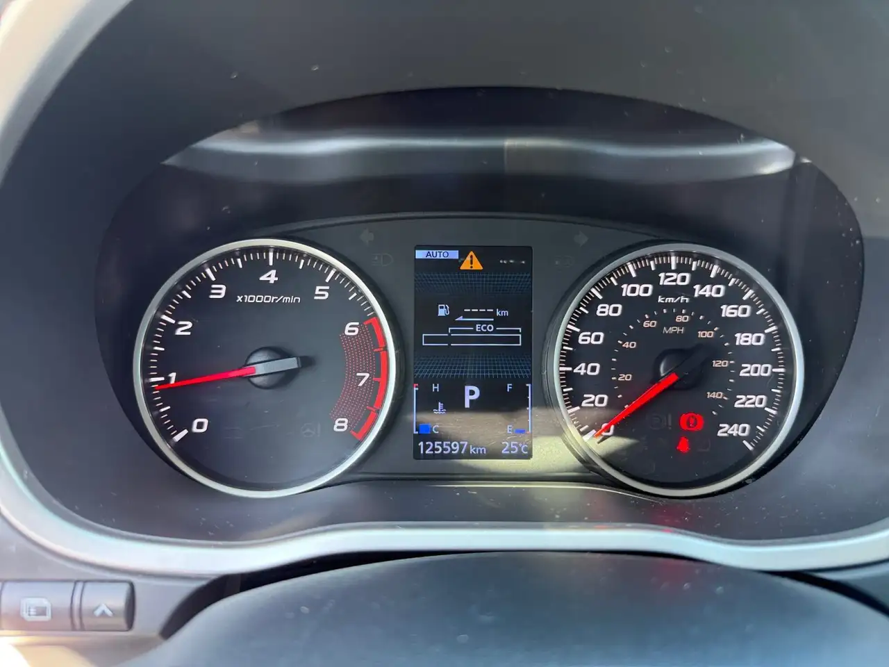 Mitsubishi Eclipse Cross fotografie Mitsubishi Eclipse Cross