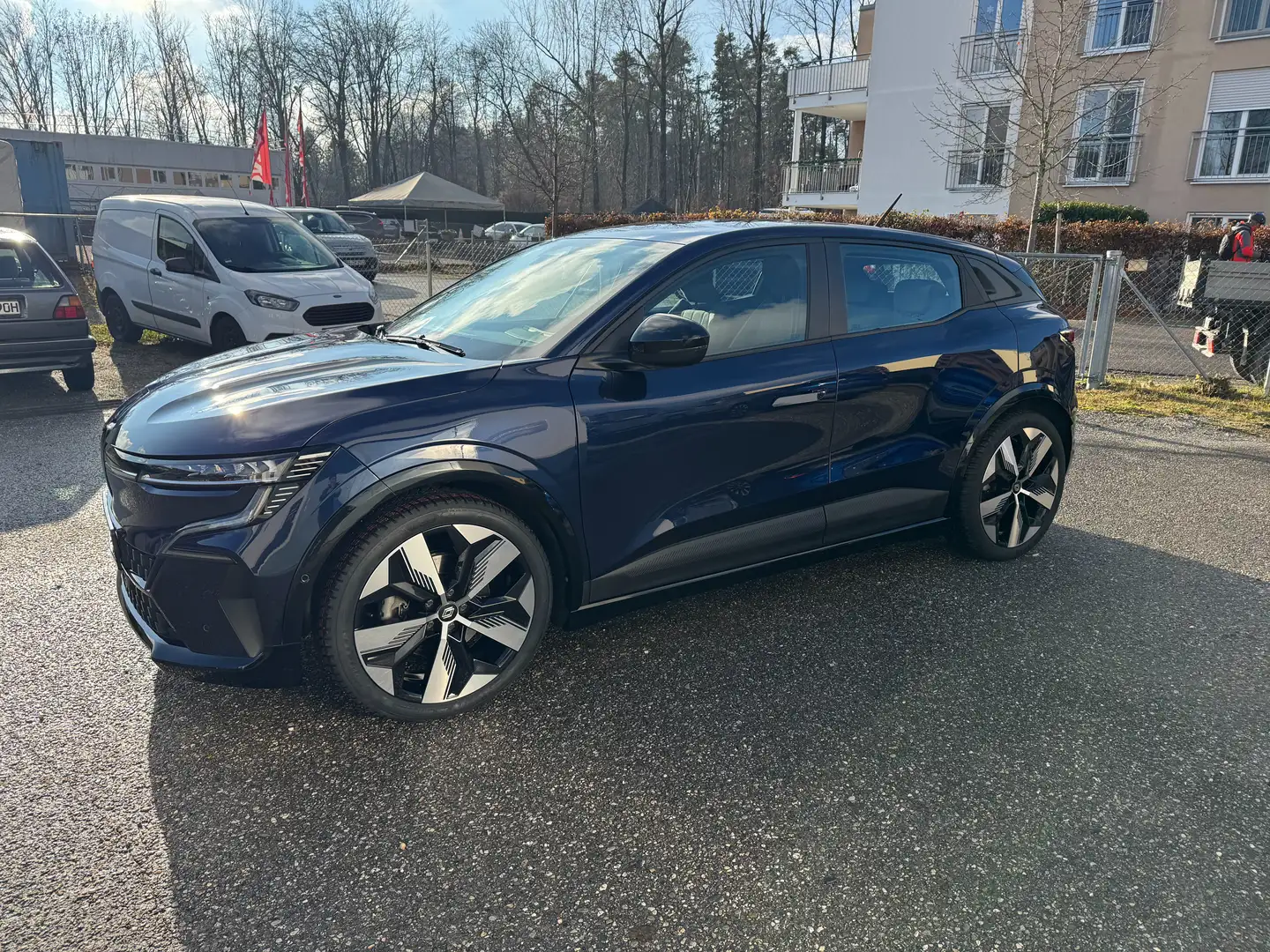 Renault Megane E-Tech Equilibre EV 60 220 optimum charge Blau - 2