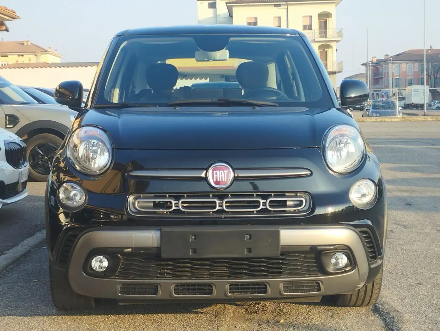 Fiat 500L 1.4 95CV Cross NAVI-CARPLAY-ANDROID *PROMO* Noir - 2