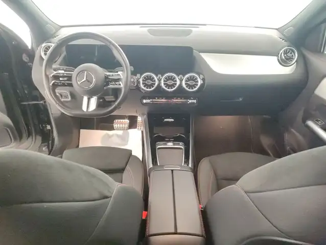 Mercedes-Benz Gla view 7