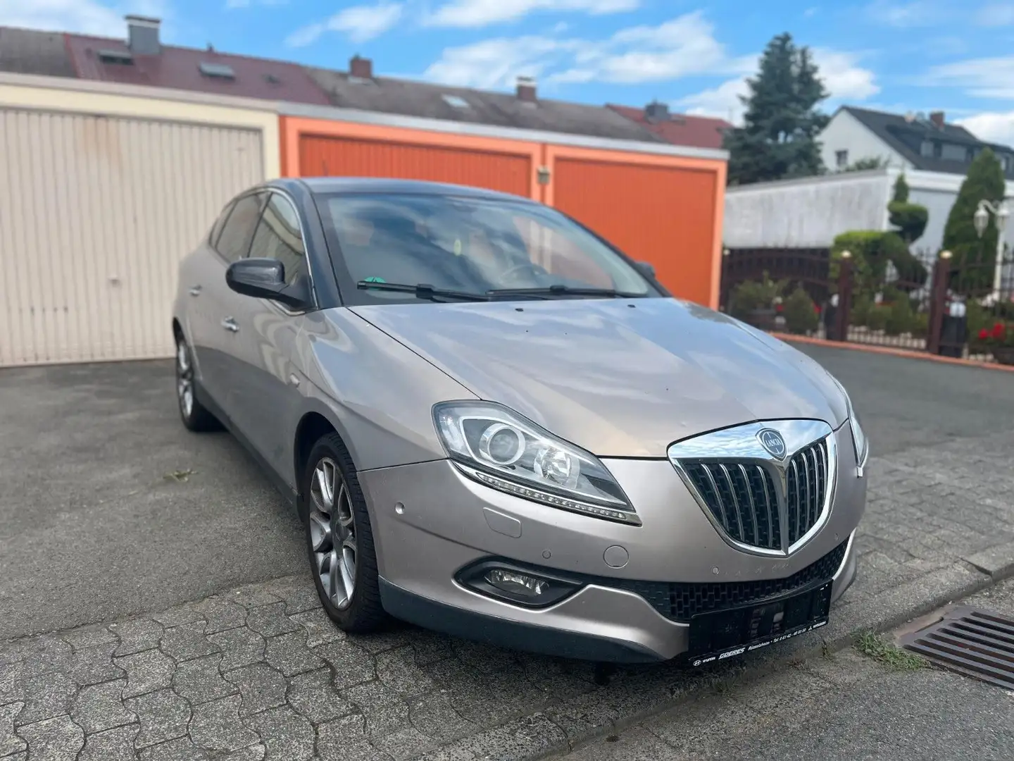 Lancia Delta Gold Grigio - 2