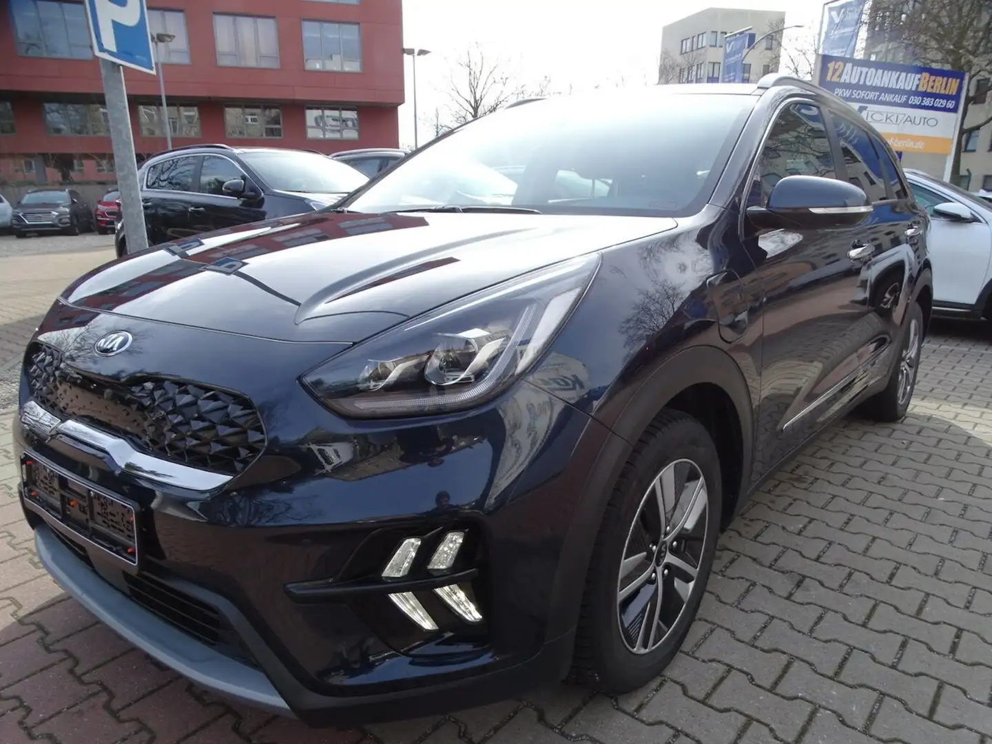 Kia Niro 1.6 Spirit Plug-in Hybrid Auto. Leder Paket Bleu - 1