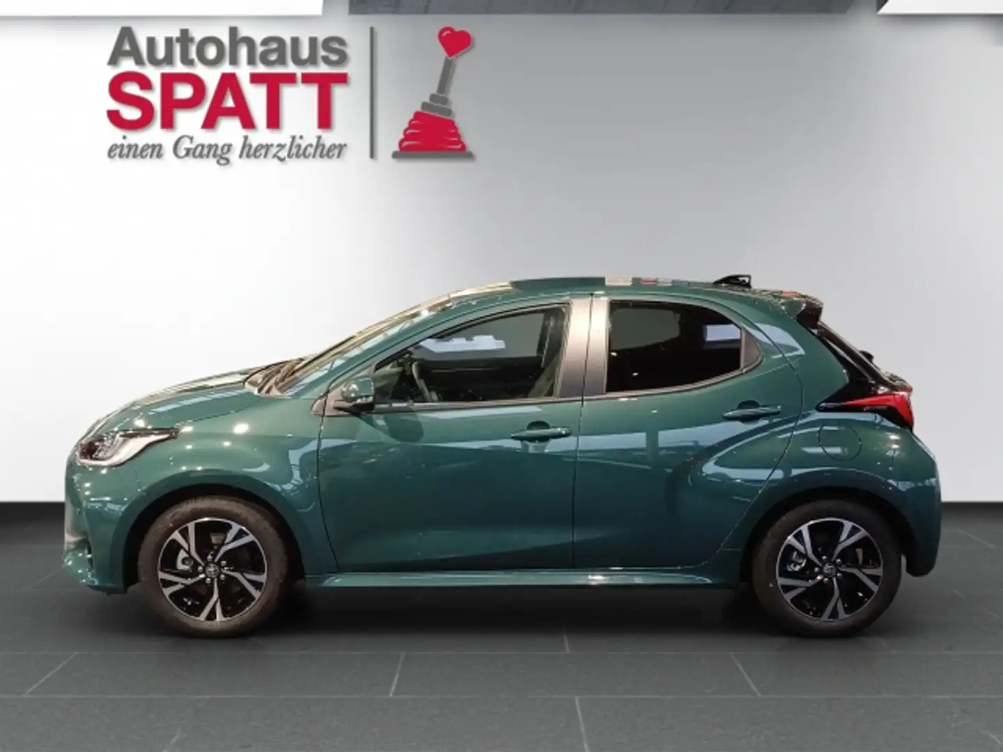 Toyota Yaris 1,5 VVT-i Hybrid Active Drive !! Prompt verfügbar Grün - 2