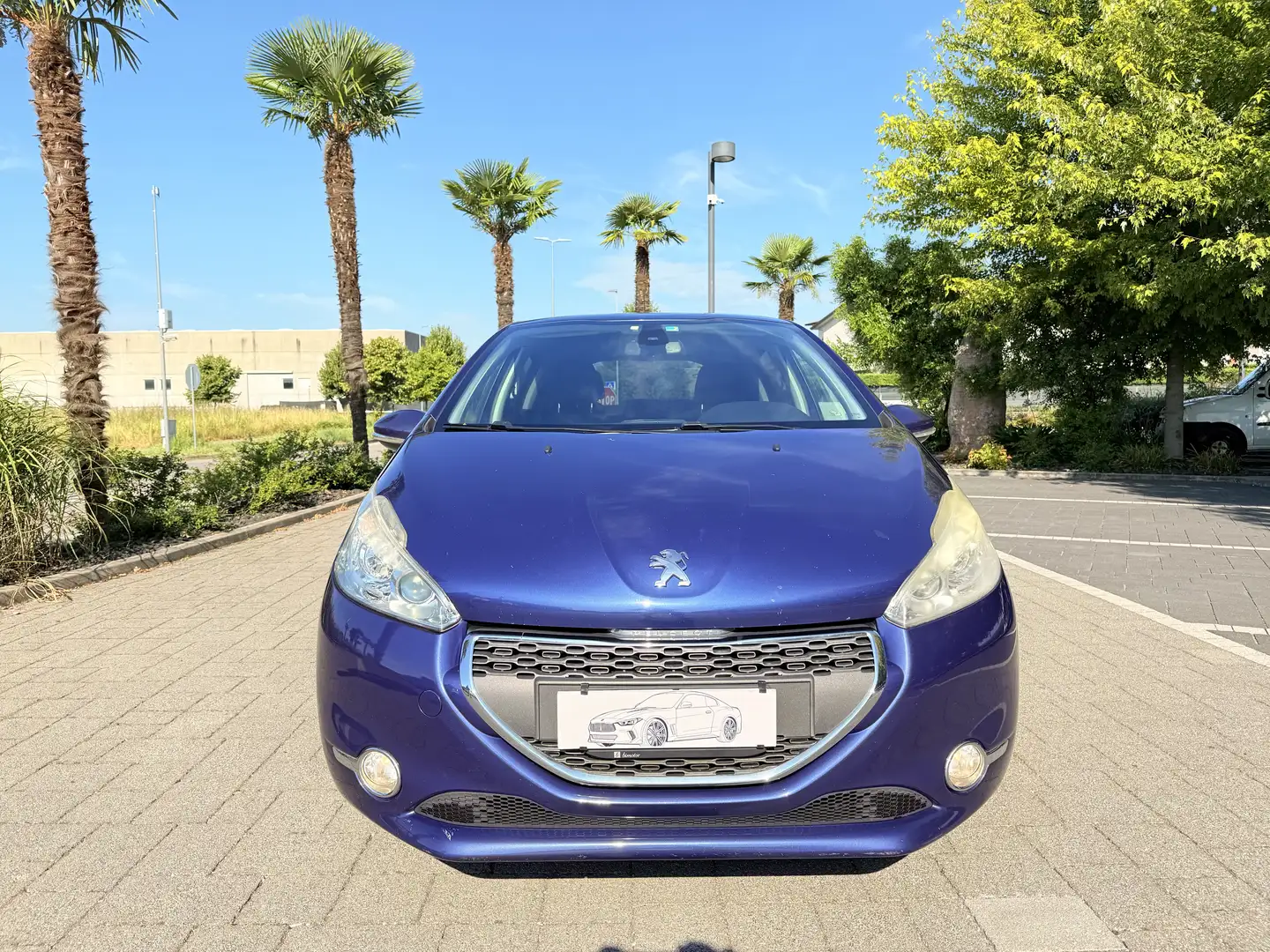 Peugeot 208 5p 1.6 e-hdi 8v Allure s&s 115cv - 2