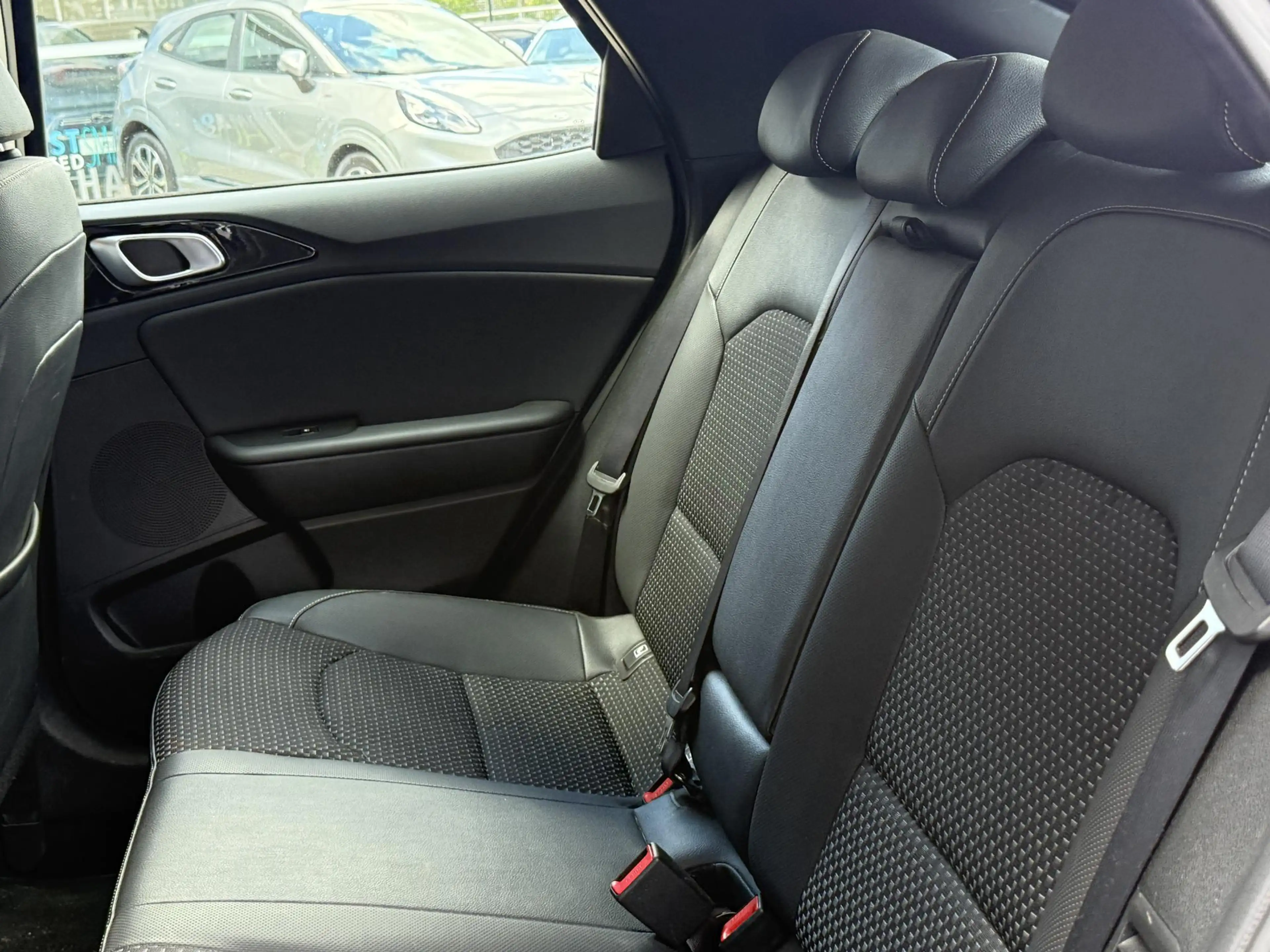 Kia XCeed 1.6 GDi PHEV DynamicPlusLine | Navigatie | Camera — photo 9