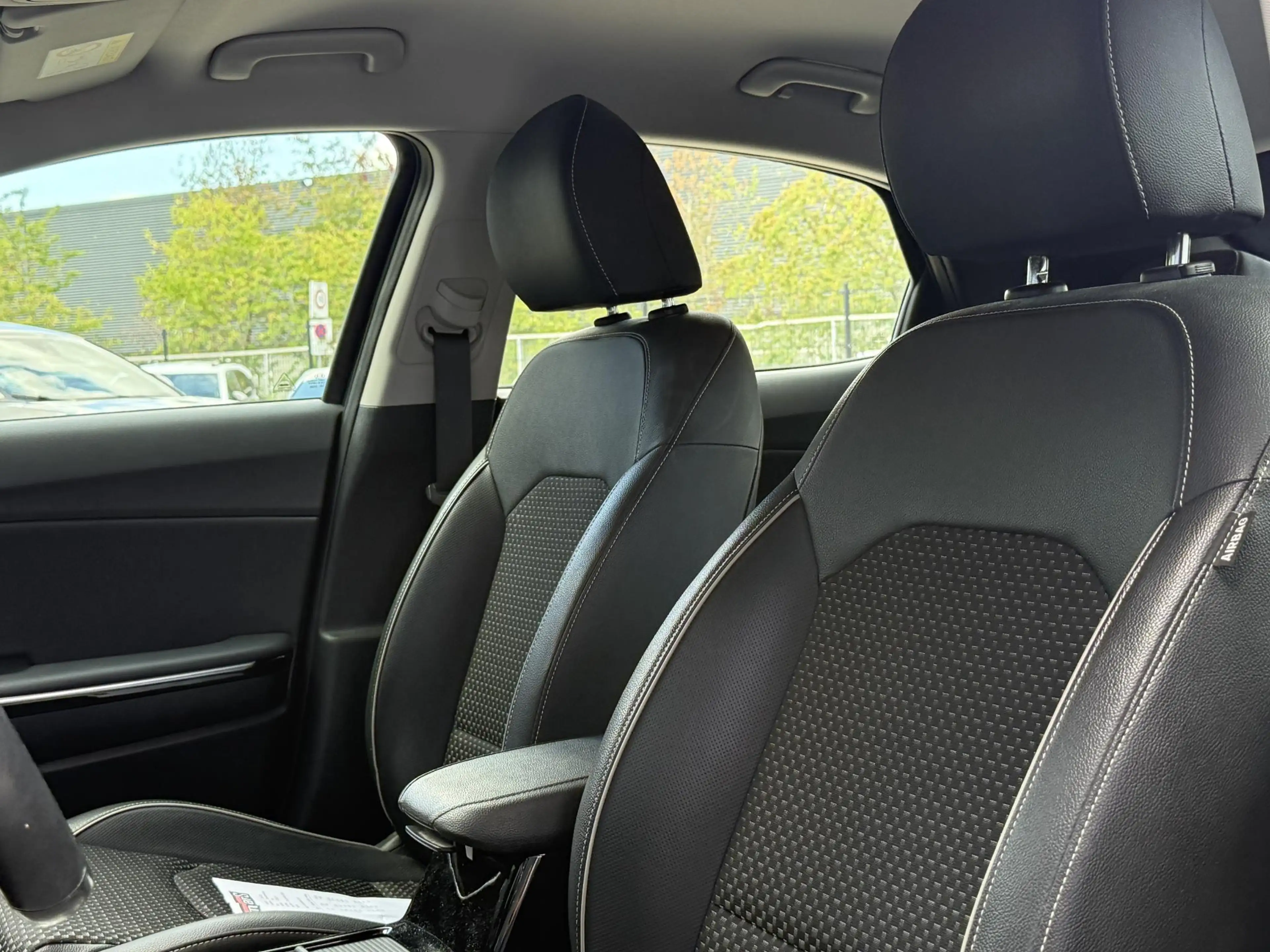 Kia XCeed 1.6 GDi PHEV DynamicPlusLine | Navigatie | Camera — photo 8