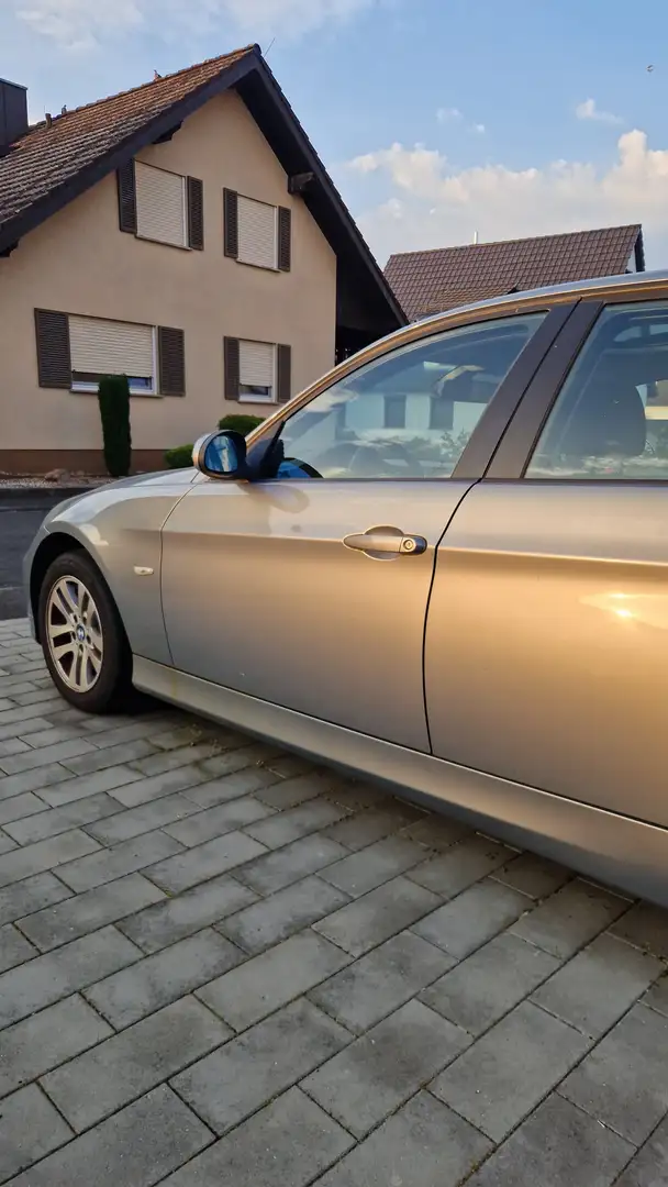 BMW 318 318i Bleu - 2