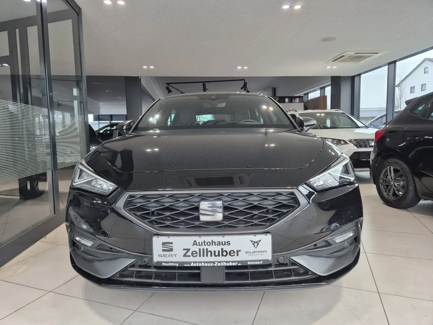 SEAT Leon 1.5 TSI FR *ACC*LED*Navi*Shz*Kamera* Nero - 2