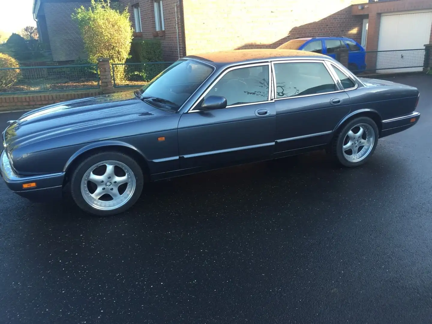 Jaguar X300 Grau - 2