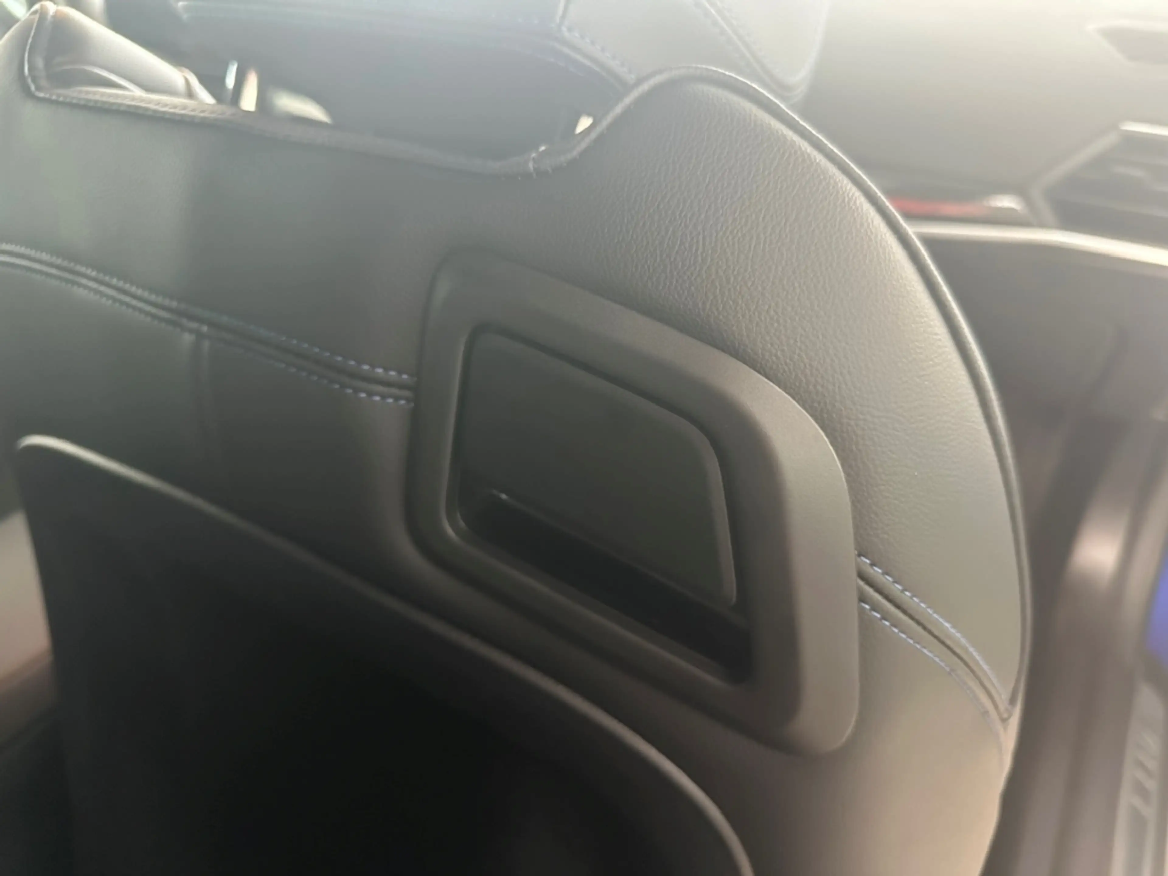 BMW 220 d A Coupe M-Sport Pro 19''HUD Navi AdLED Hifi Park — photo 12