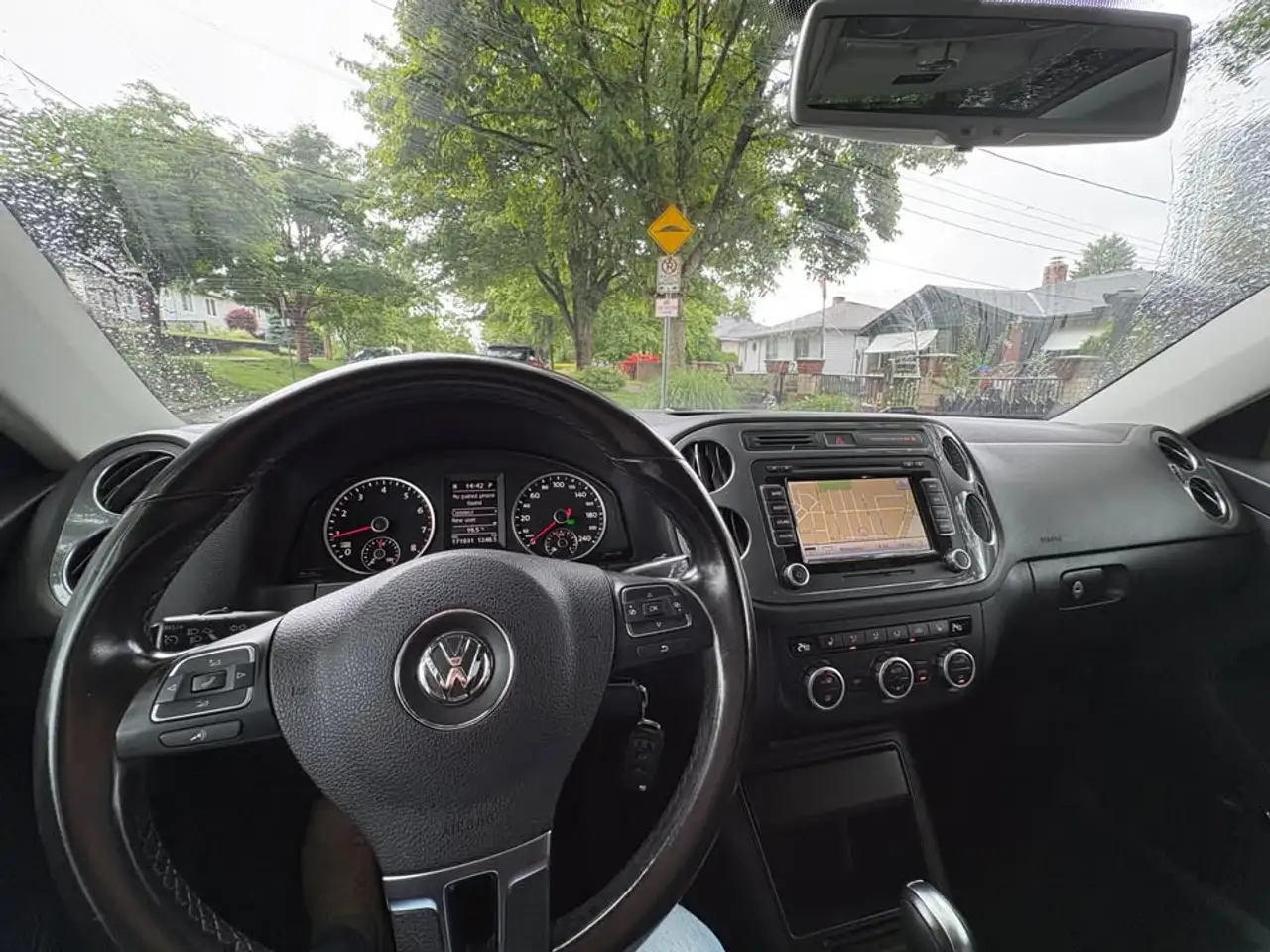 Volkswagen Tiguan снимка Volkswagen Tiguan
