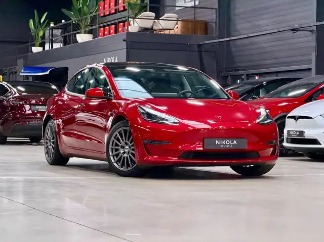 Tesla Model 3 LONG RANGE AWD - FACELIFT