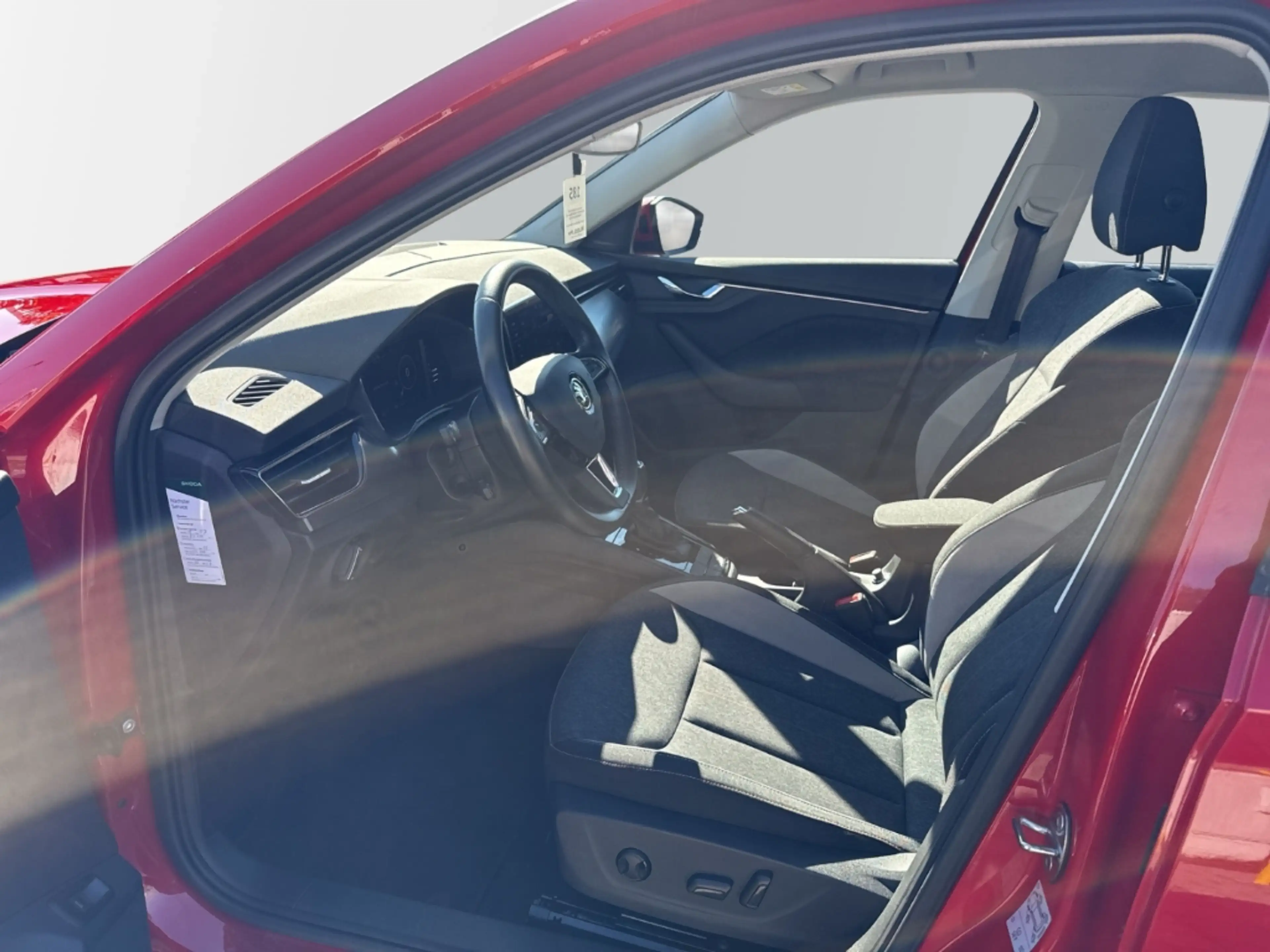 Skoda Kamiq Style 1.0 TSI DSG LED Navi SHZ ACC PDCv+h Klima — photo 8