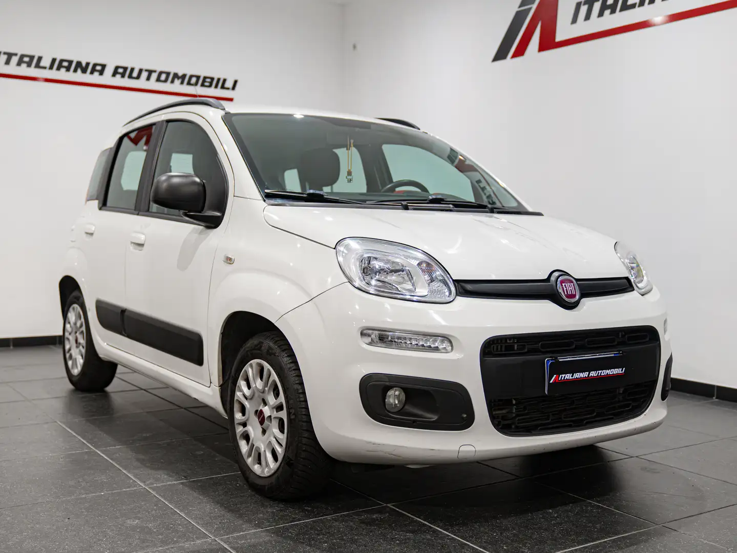 Fiat Panda Panda 0.9 t.air turbo Easy 85cv E6 AUTOMATICA Weiß - 1