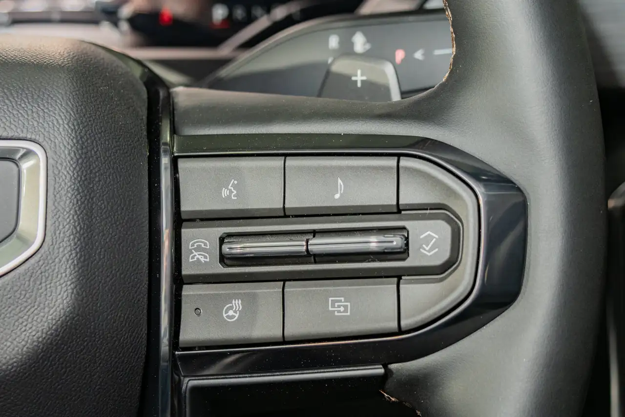 GMC Acadia снимка GMC Acadia