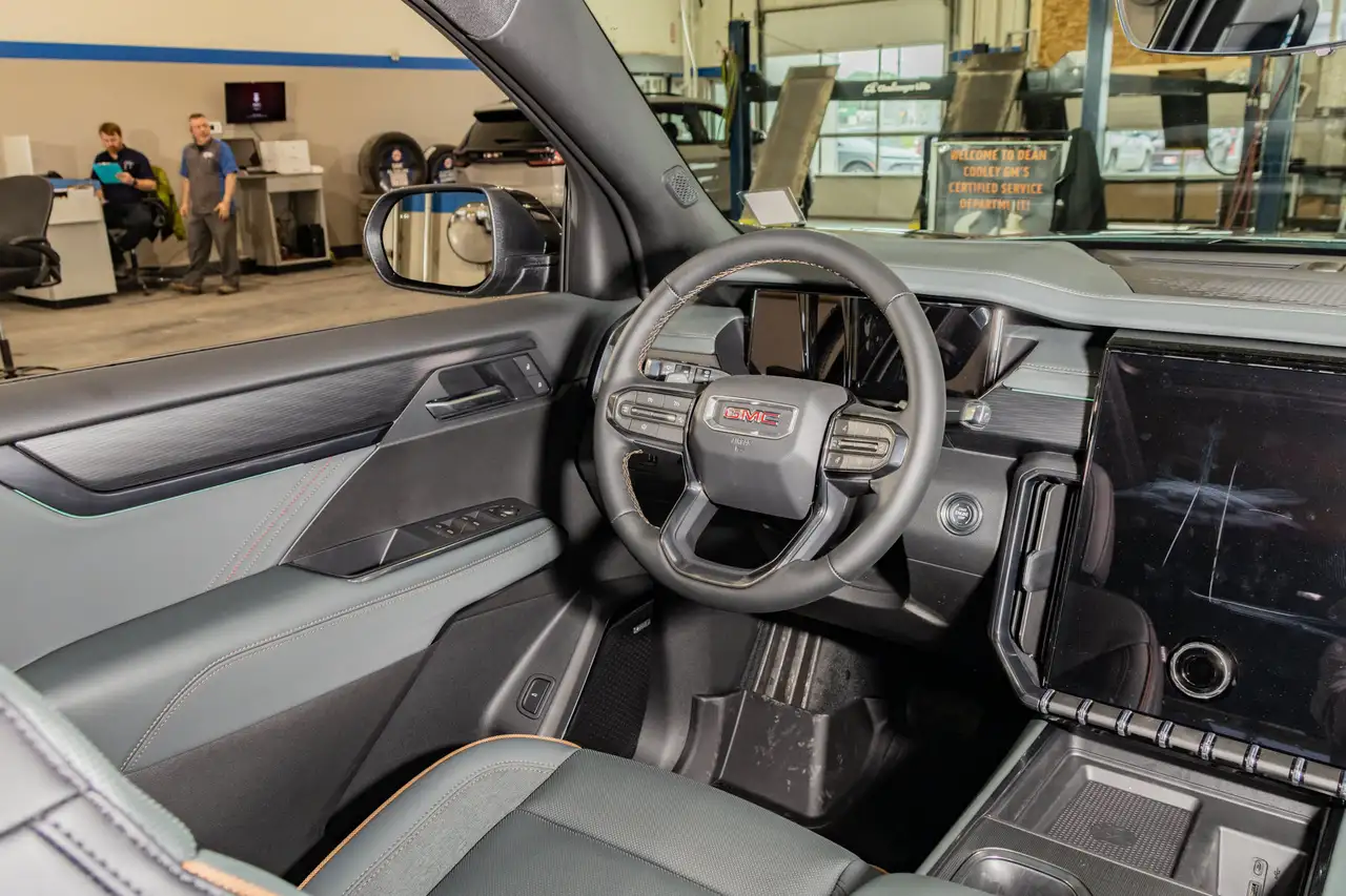 GMC Acadia снимка GMC Acadia