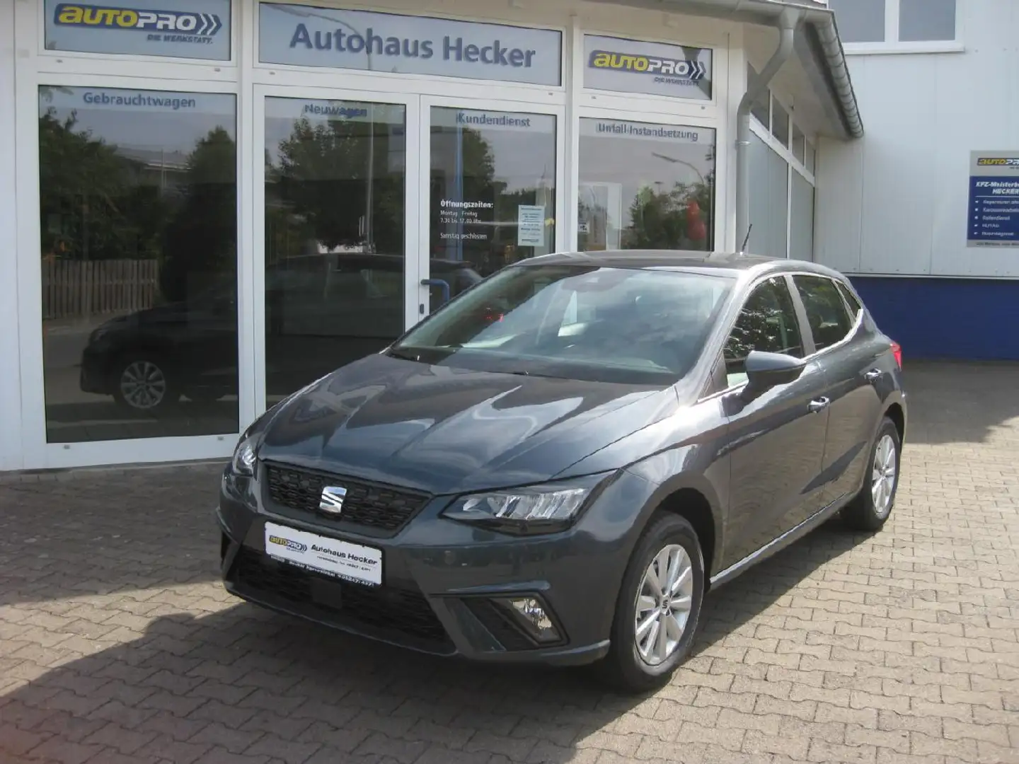 SEAT Ibiza Style, 5 Jahre Garantie Grau - 1