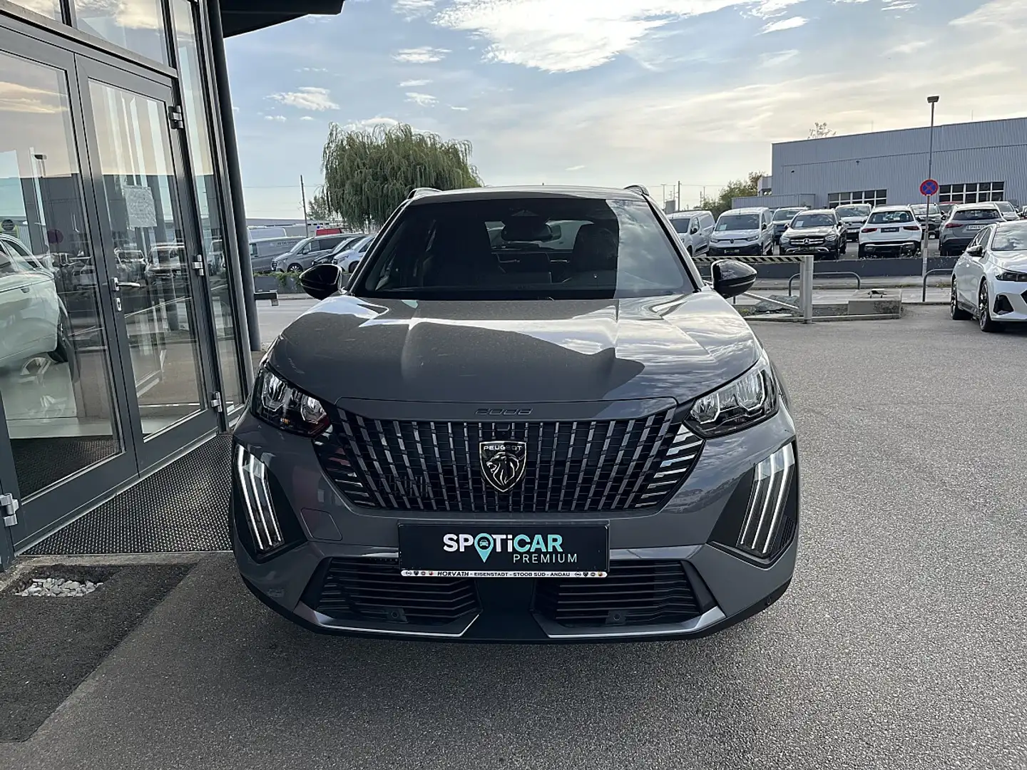 Peugeot 2008 PureTech 100 Allure 6-Gang-Manuell!TOP ANGEBOT! Grau - 2